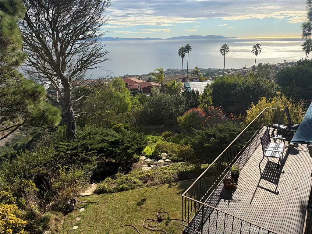 30545 Rhone Drive, Rancho Palos Verdes, California 90275 home-pic-40