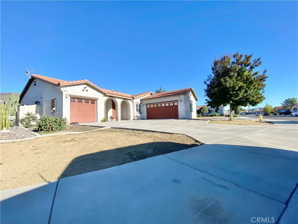 1667 Constant Trail, San Jacinto, California 92582 home-pic-2
