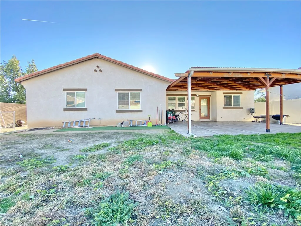1667 Constant Trail, San Jacinto, California 92582 home-pic-28