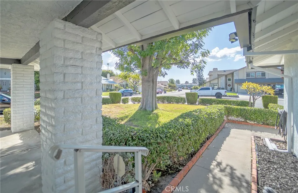 25401 Helena Circle, Mission Viejo, California 92691 home-pic-33