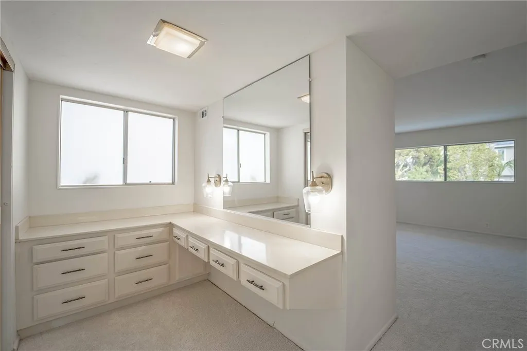25401 Helena Circle, Mission Viejo, California 92691 home-pic-20