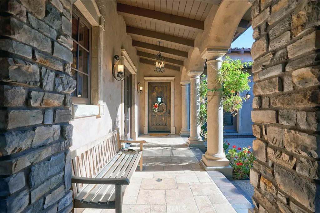 34965 Via Del Ponte, Temecula, California 92592 home-pic-9