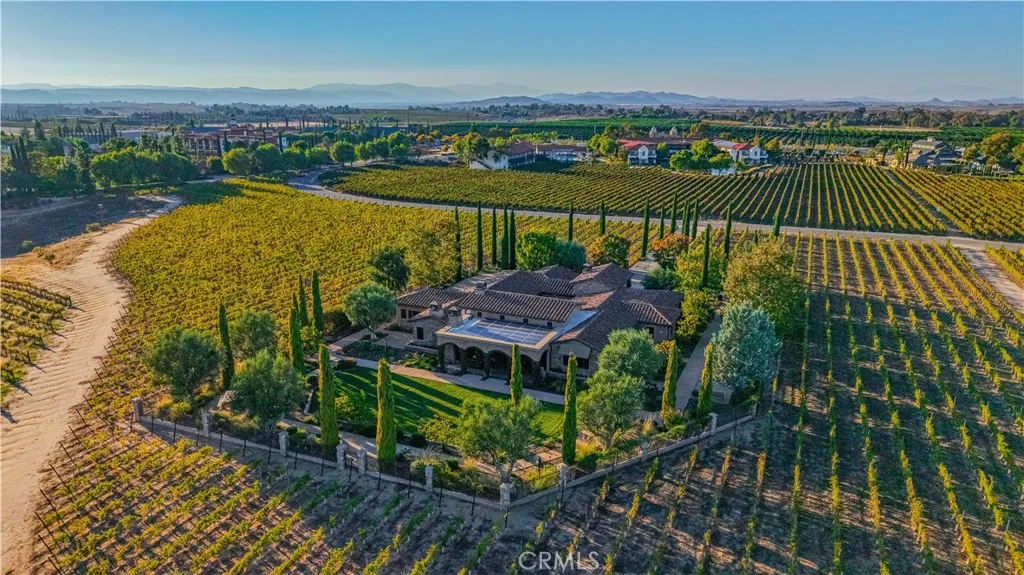 34965 Via Del Ponte, Temecula, California 92592 home-pic-5