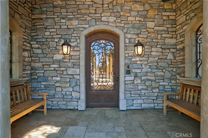 Entrance to courtyard