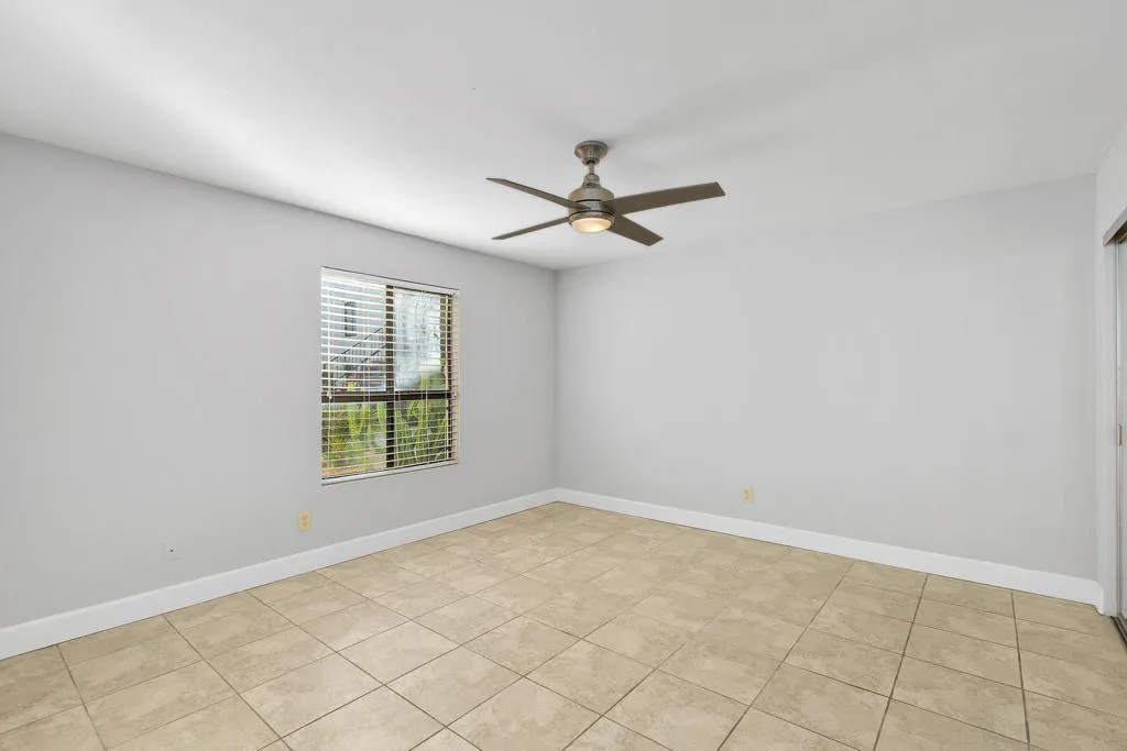 1150 E Palm Canyon Drive 21, Palm Springs, California 92264 home-pic-23