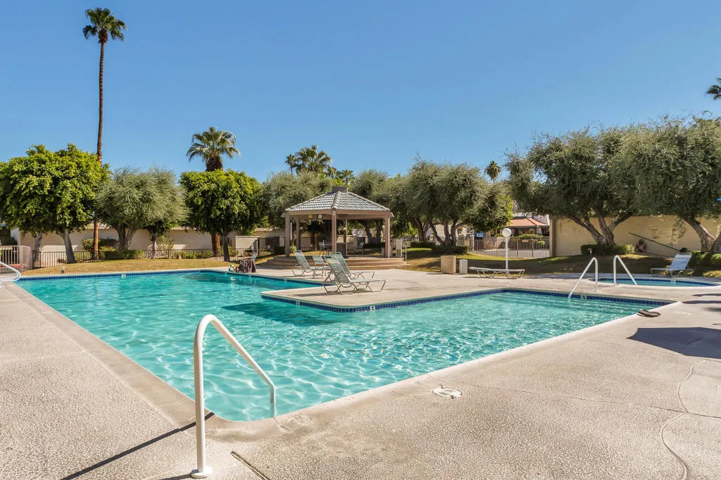 1150 E Palm Canyon Drive 21, Palm Springs, California 92264 home-pic-38