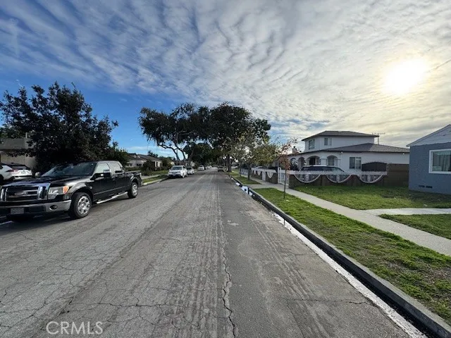 2941 Baltic, Long Beach, California 90810 home-pic-9