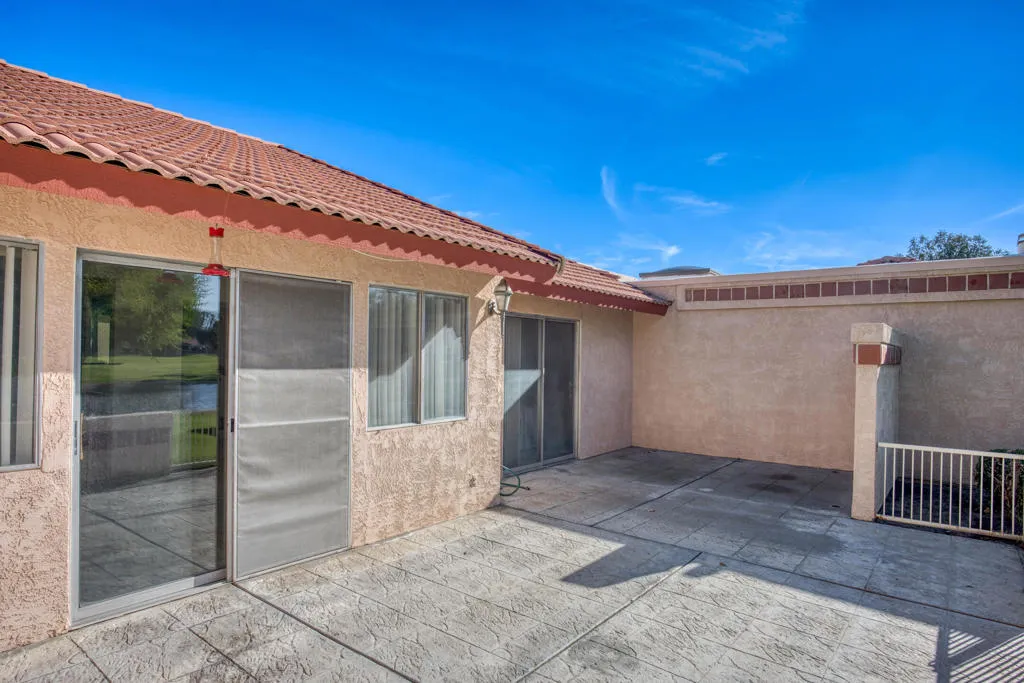 49211 Douglas Street, Indio, California 92201 home-pic-37