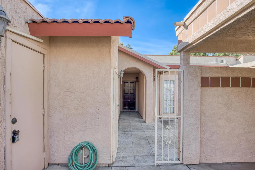 49211 Douglas Street, Indio, California 92201 home-pic-19