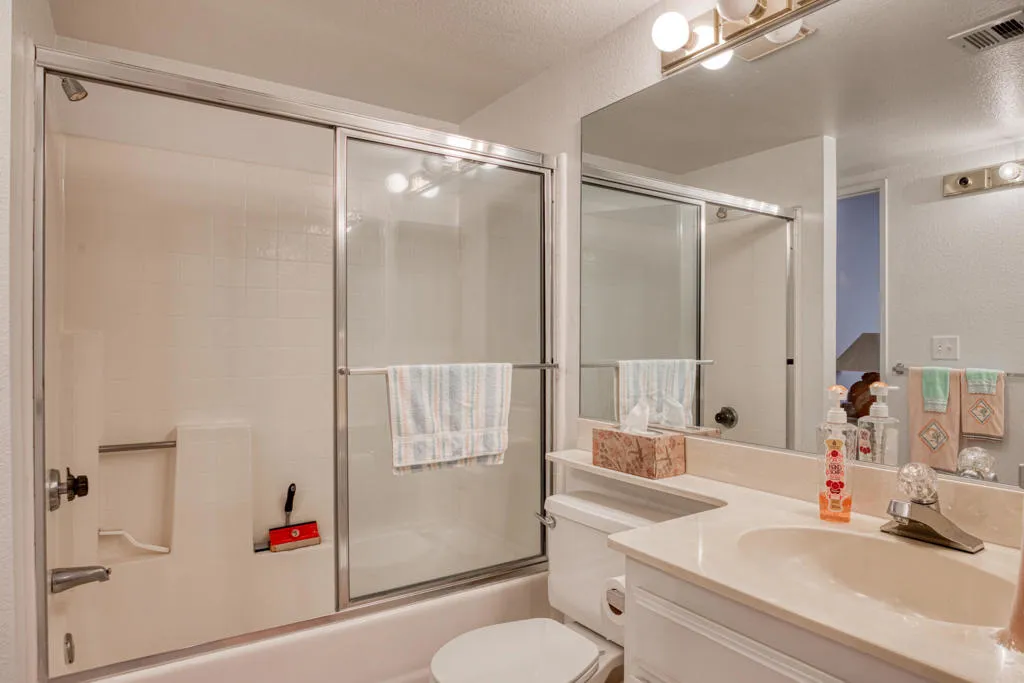 49211 Douglas Street, Indio, California 92201 home-pic-6