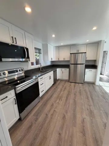 3817 Rojo Tierra Road, La Mesa, California 91949