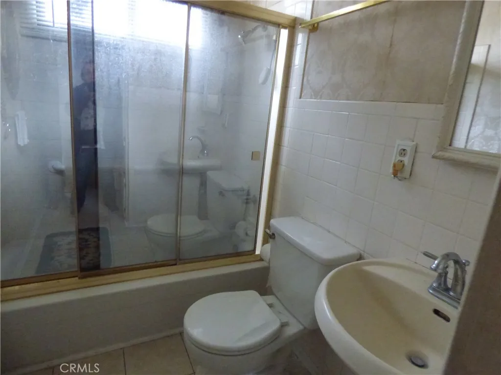 10902 Poindexter, Garden Grove, California 92840 home-pic-11