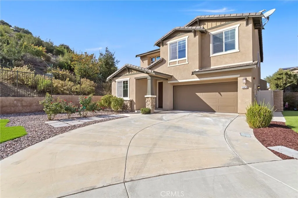 11478 Elderberry Lane, Corona, California 92883 home-pic-3