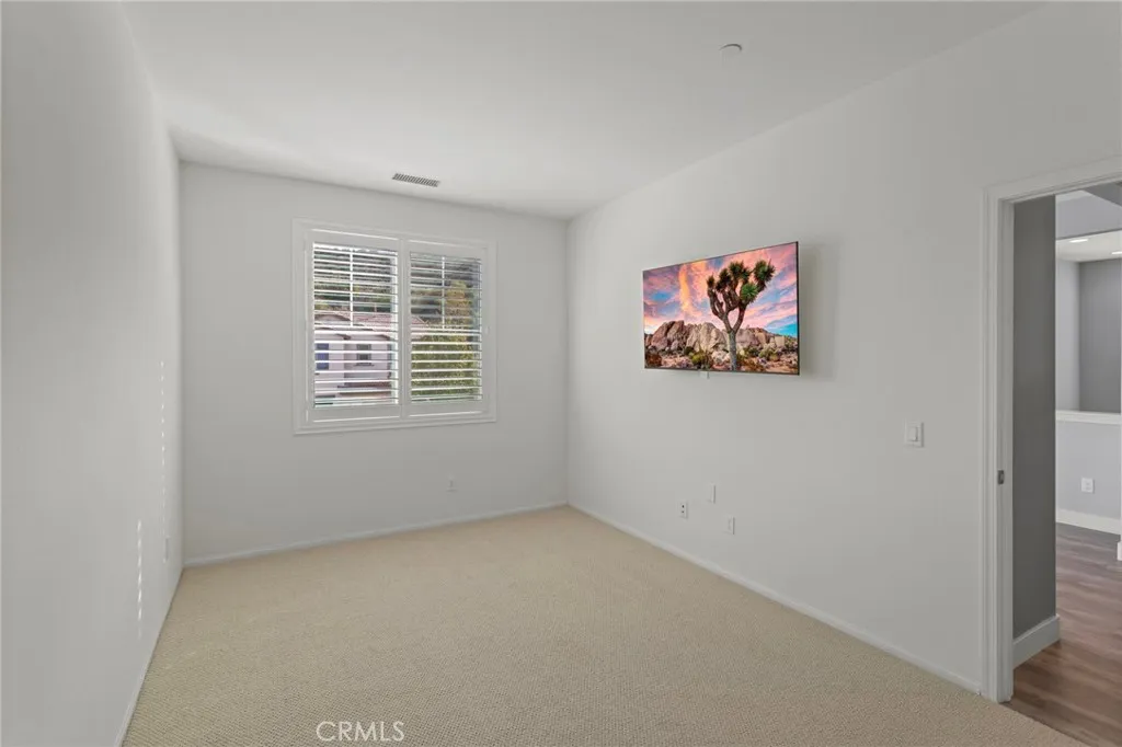 11478 Elderberry Lane, Corona, California 92883 home-pic-15