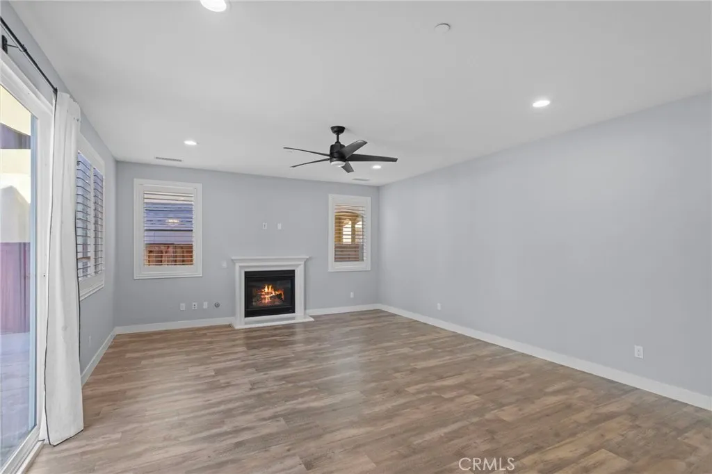 11478 Elderberry Lane, Corona, California 92883 home-pic-6