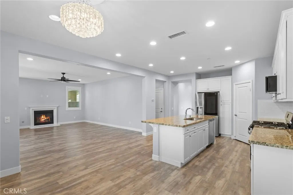 11478 Elderberry Lane, Corona, California 92883 home-pic-10