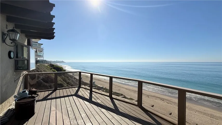 268 Avenida Montalvo 3, San Clemente, California 92672