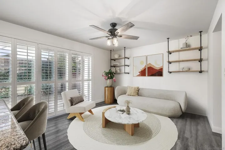 Virtually staged. Some elements have been digitally added.https://cdnparap00.paragonrels.com/ParagonImages/Property/p0/SDMLS/250044712/17/120/90/ce0e93c46054b3678b65f37a20974e59/3/cb9babf97f983efc4cb00988c2ae3b7b/250044712-24d8e428-e082-4e65-97d8-884fbeb1