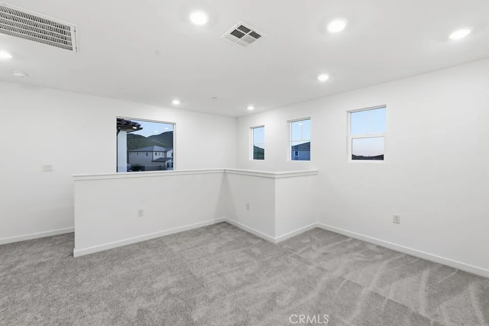 33262 Damask Lane, French Valley, California 92596 home-pic-8
