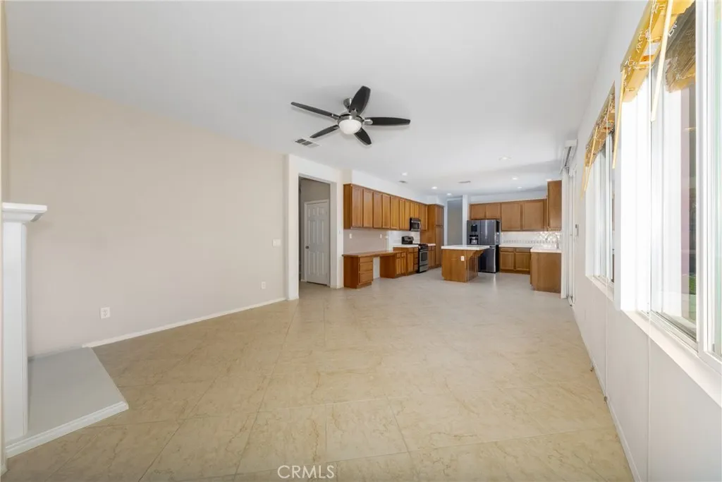 43749 Tahoe, Lancaster, California 93536 home-pic-10