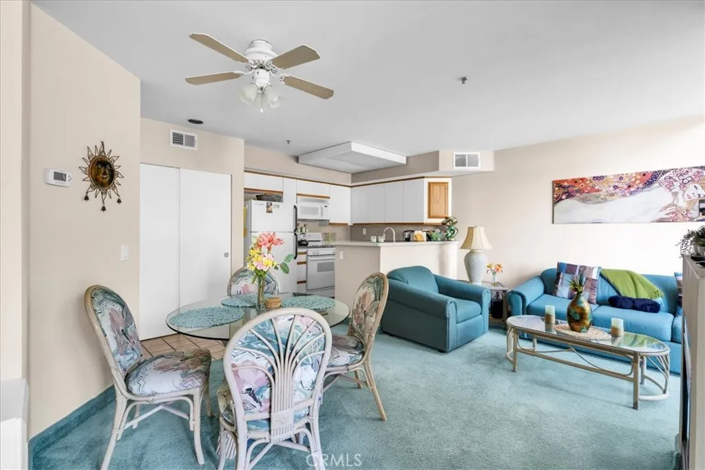 1555 N Chapparal, Palm Springs, California 92262 home-pic-7
