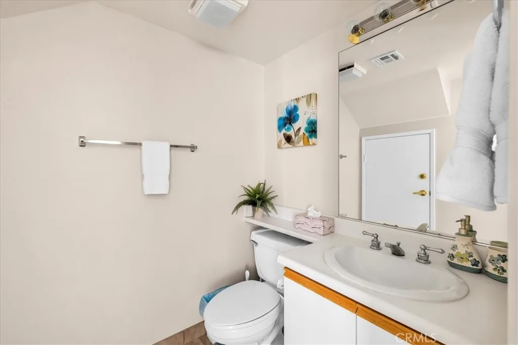 1555 N Chapparal, Palm Springs, California 92262 home-pic-12