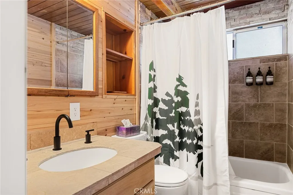 31661 Wagon Wheel, Running Springs, California 92382 home-pic-15