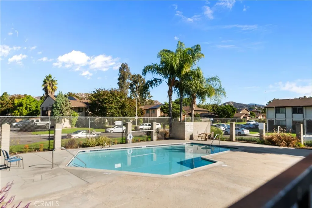 10185 Peaceful Court, Santee, California 92071 home-pic-17