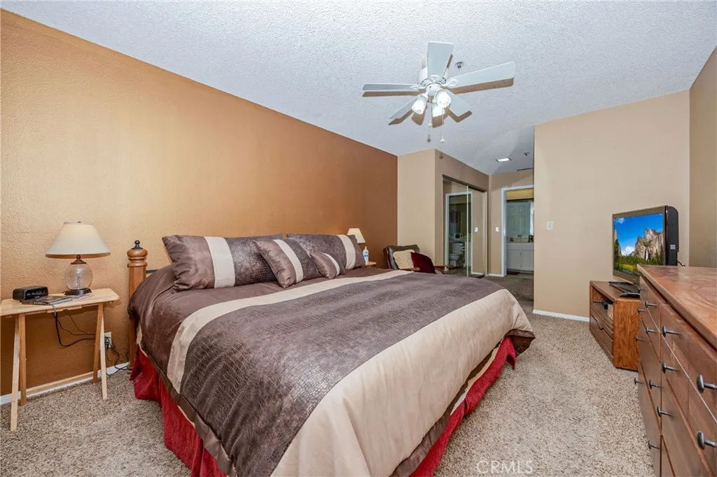 43195 Andrade Avenue L, Hemet, California 92544 home-pic-13