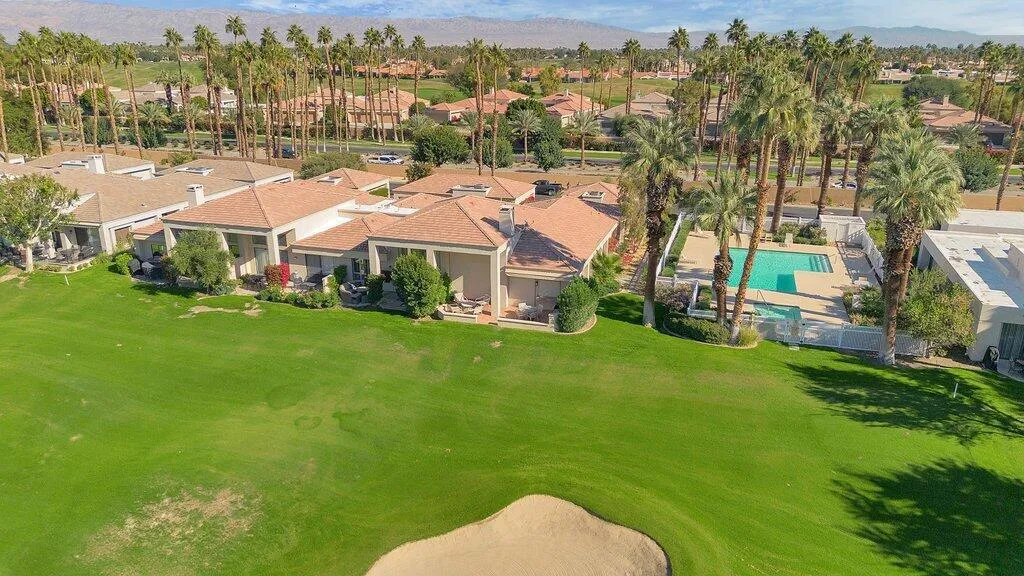 54853 Oakhill, La Quinta, California 92253 home-pic-32