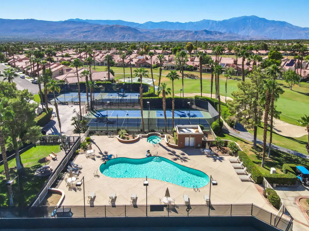 42515 Sultan Avenue, Palm Desert, California 92211 home-pic-46