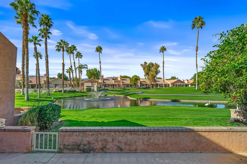 42515 Sultan Avenue, Palm Desert, California 92211 home-pic-28