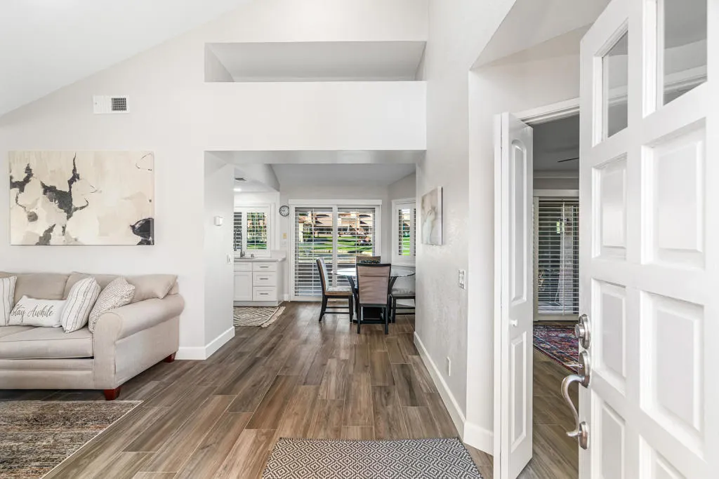 42515 Sultan Avenue, Palm Desert, California 92211 home-pic-5