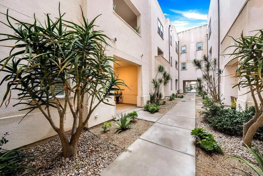 5360 Calle Rockfish 32, San Diego, California 92154 home-pic-27