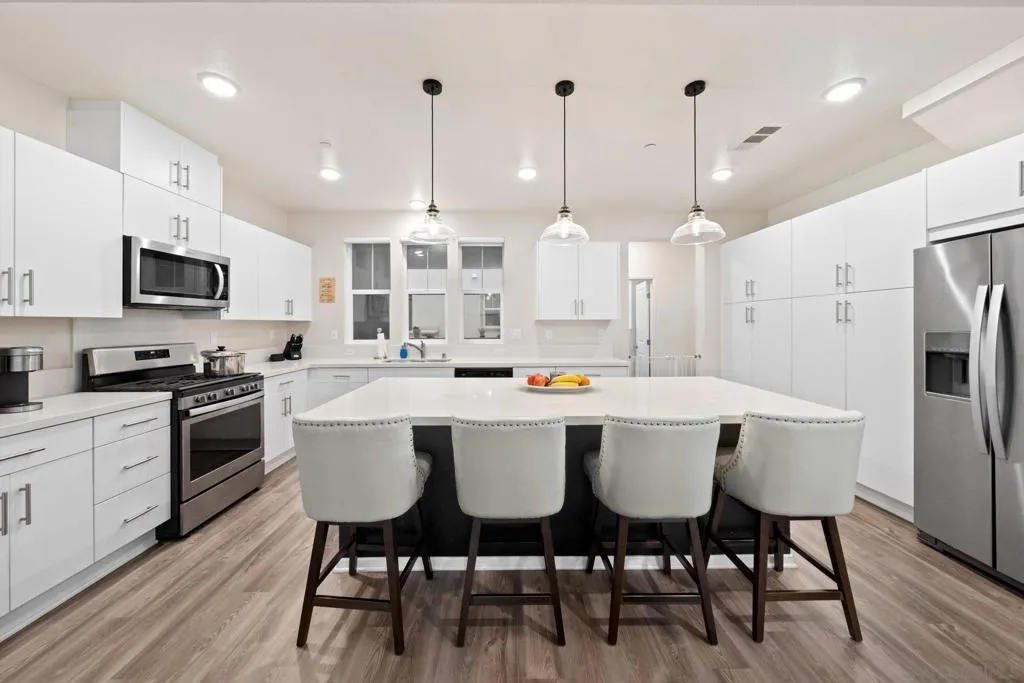 5360 Calle Rockfish 32, San Diego, California 92154 home-pic-7