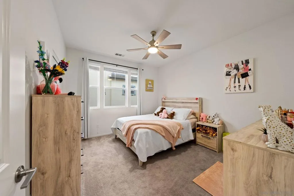 5360 Calle Rockfish 32, San Diego, California 92154 home-pic-15