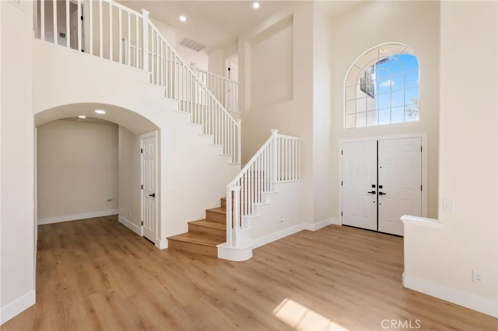 1015 E Deerfield, Ontario, California 91761 home-pic-10
