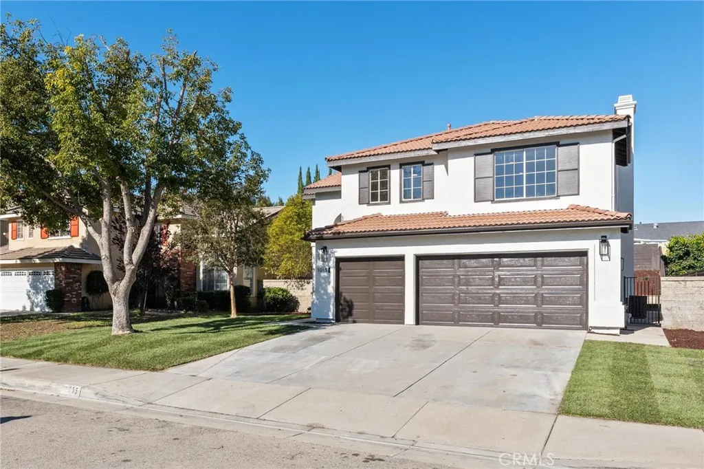1015 E Deerfield, Ontario, California 91761 home-pic-2