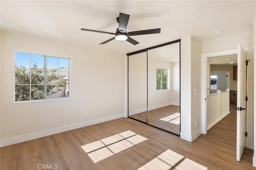 1015 E Deerfield, Ontario, California 91761 home-pic-43