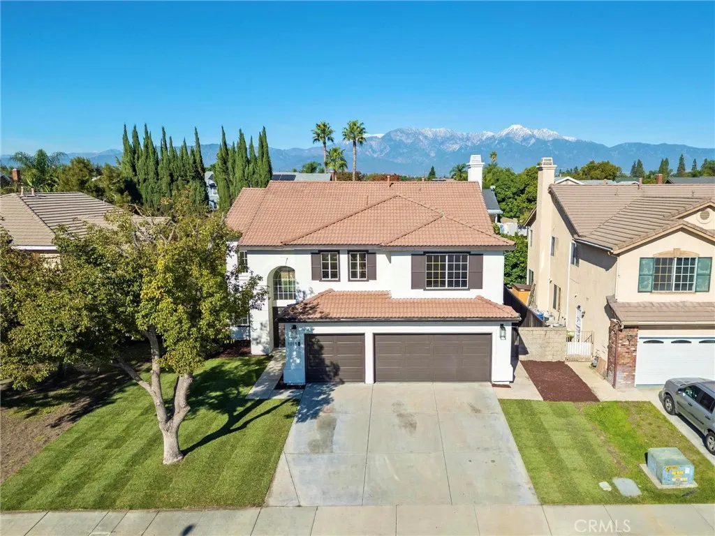 1015 E Deerfield, Ontario, California 91761 home-pic-51