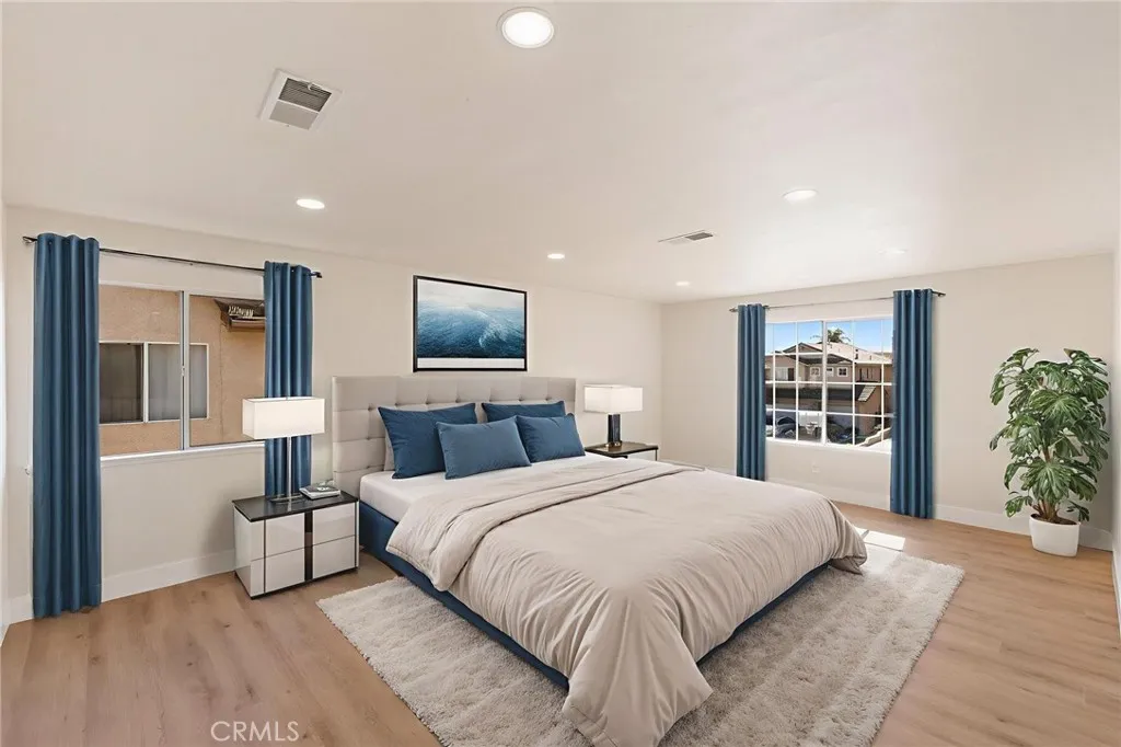 1015 E Deerfield, Ontario, California 91761 home-pic-26