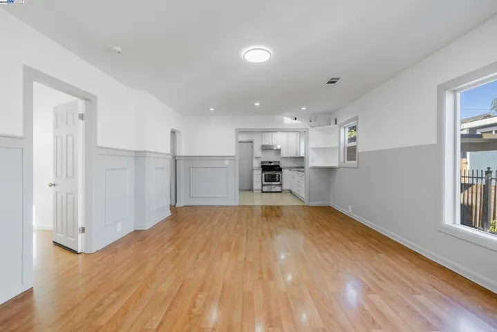 1127 60th Ave, Oakland, California 94621