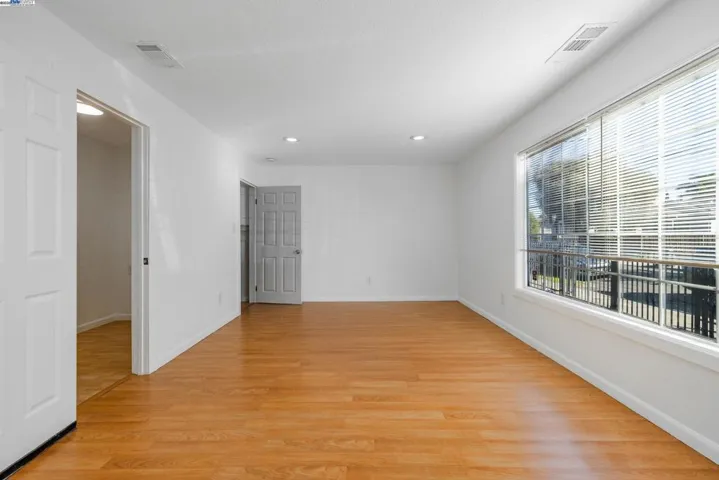 1127 60th Ave, Oakland, California 94621