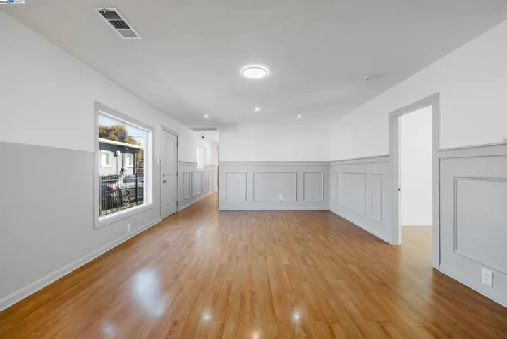 1127 60th Ave, Oakland, California 94621