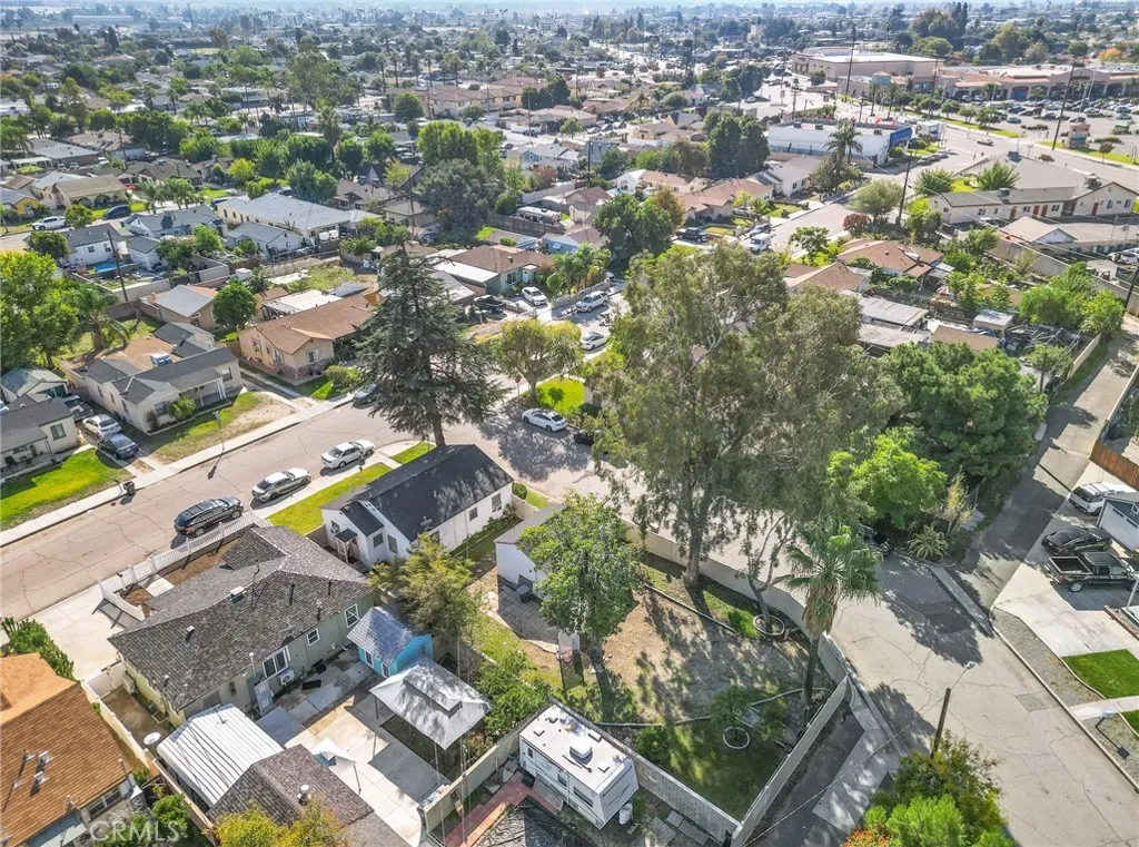 939 E Olive Street, Colton, California 92324 home-pic-16