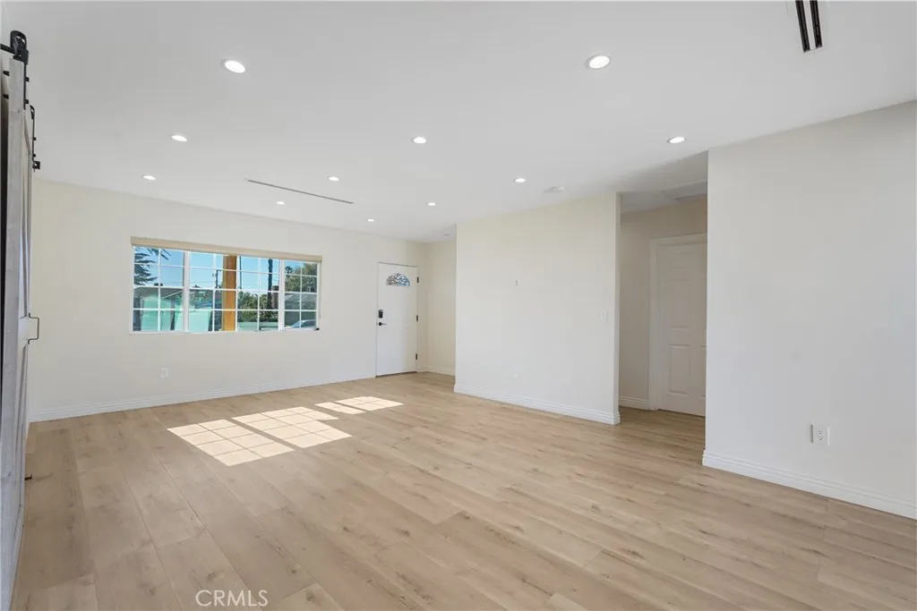 12317 Roscoe, Sun Valley, California 91352 home-pic-12