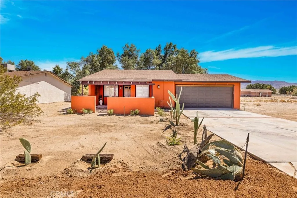 73627 Raymond Way, 29 Palms, California 92277 home-pic-1