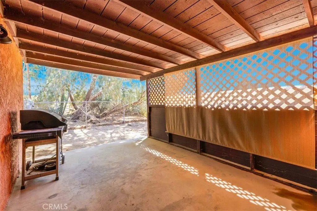 73627 Raymond Way, 29 Palms, California 92277 home-pic-25