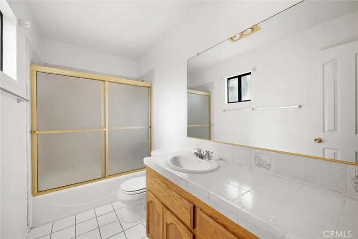 guest bedroom 1 bath