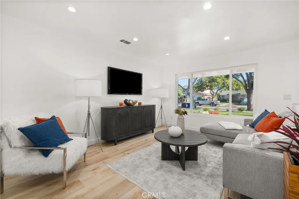11143 Gonsalves, Cerritos, California 90703 home-pic-5